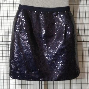 *HP Best in Skirts* Sequin skirt with pockets. NWT